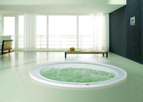 圆形浴缸和长方形浴缸，到底应该选哪种？