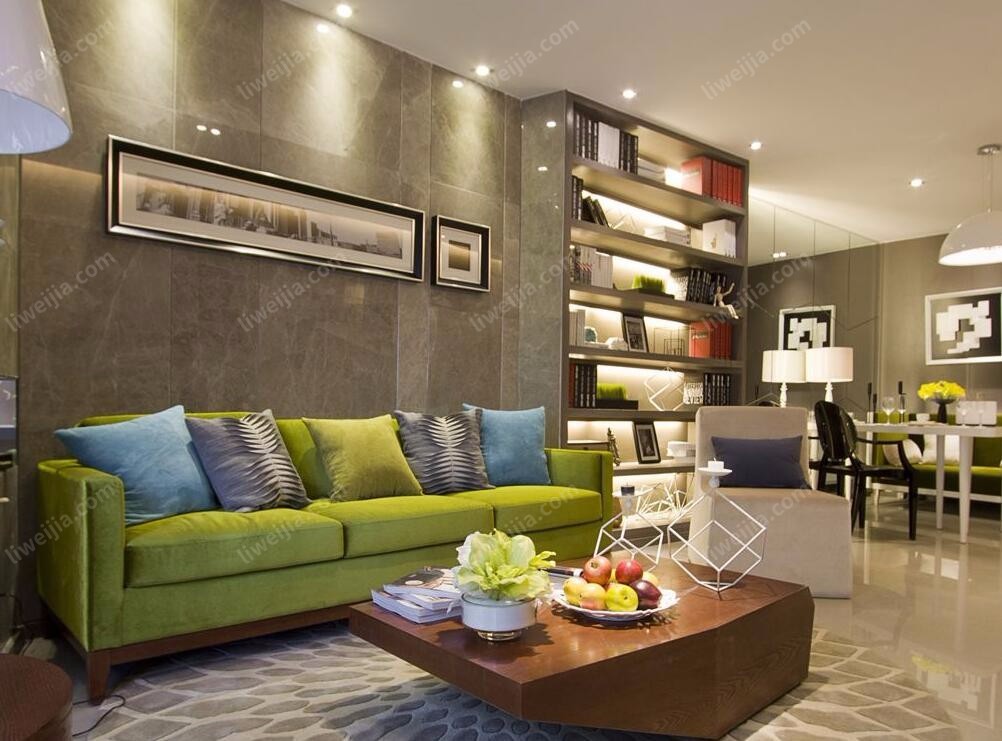 后现代风格客厅绿色沙发装修效果图