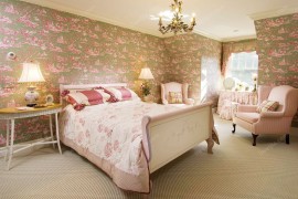 美式优雅粉色卧室装修效果图