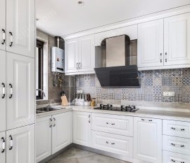 白色简洁厨房花色瓷砖装修效果图
