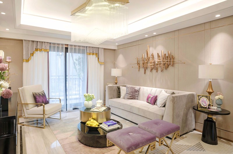 紫色与白色搭配的沙发装修效果图